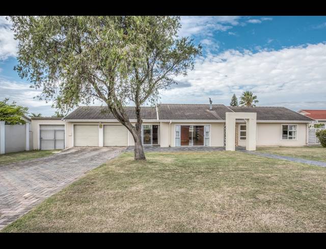 3 BEDROOM HOUSE RENTED IN SUNRIDGE PARK